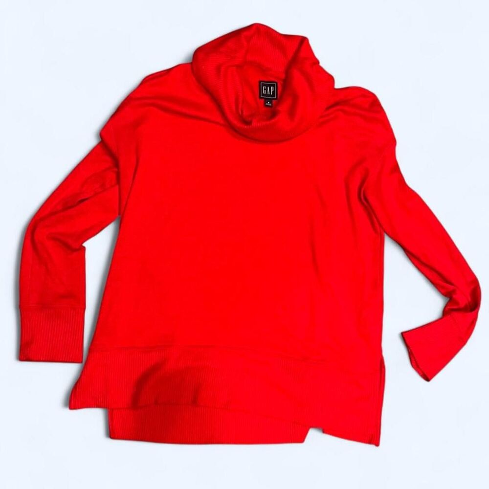 Gap Women's Red Jumper